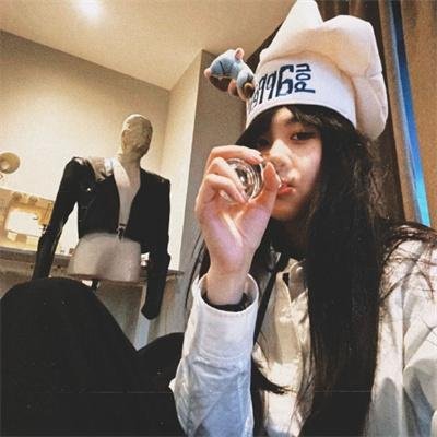 在线预测她成了锦鲤女神